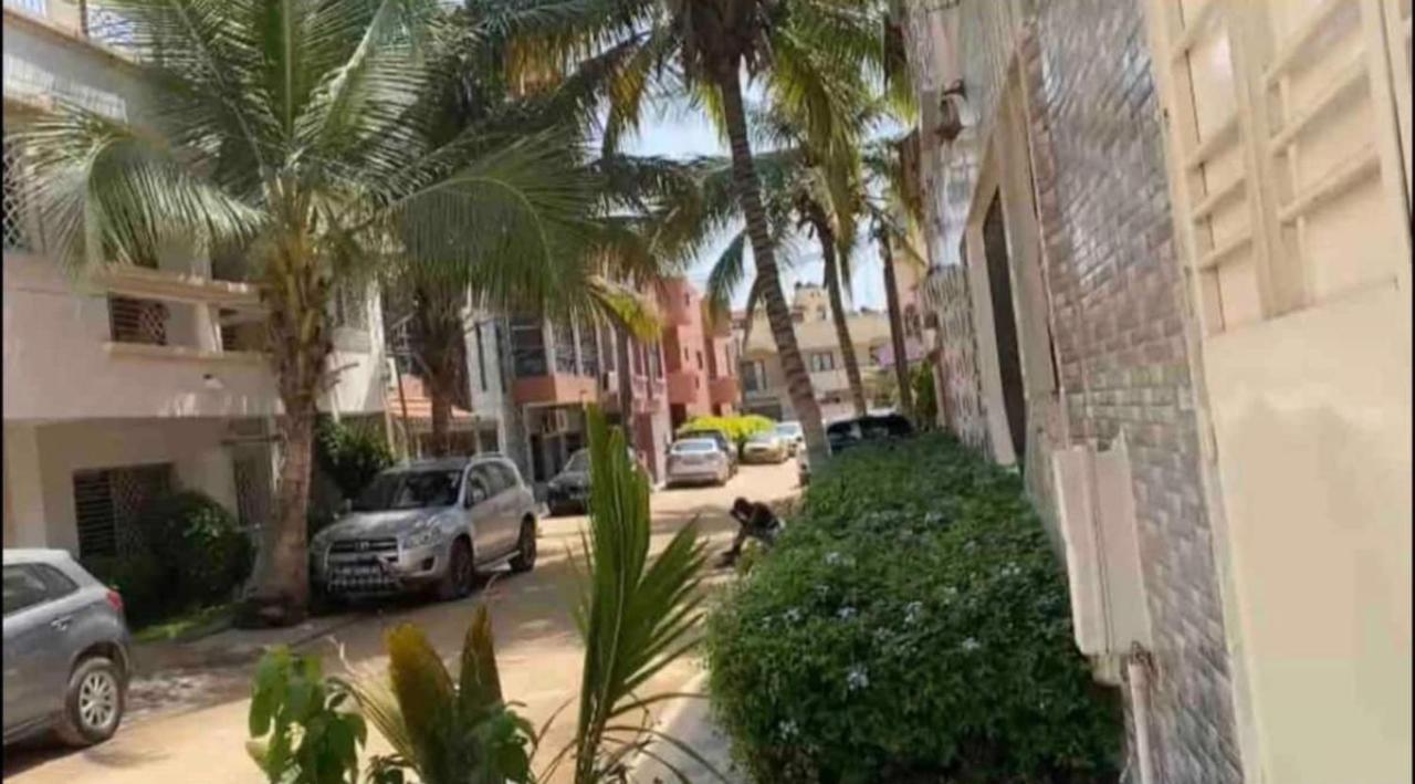 Appartement Luxe Idealement Situe A Dakar Bagian luar foto
