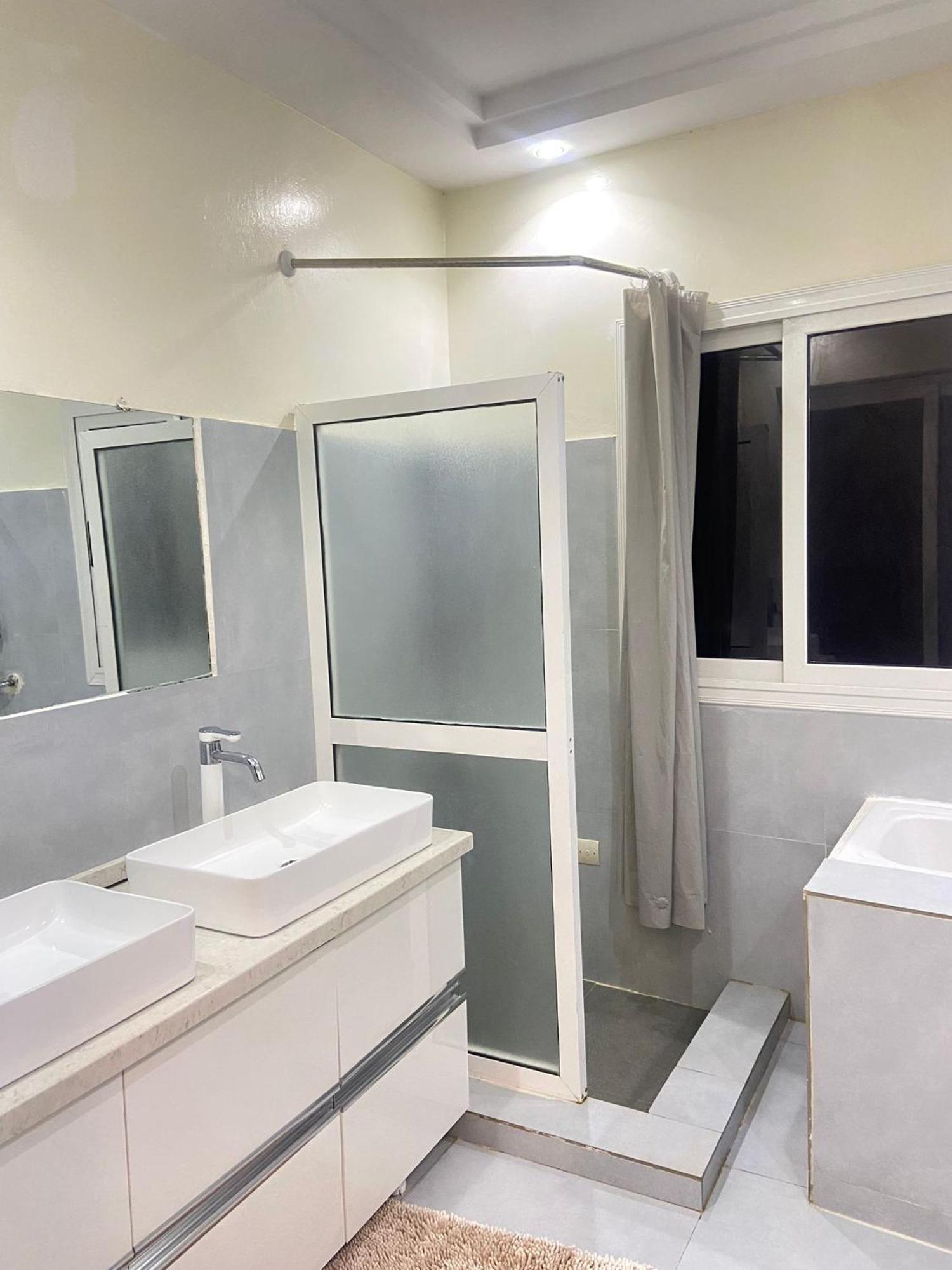 Appartement Luxe Idealement Situe A Dakar Bagian luar foto